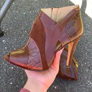 Nine wets prep for booties